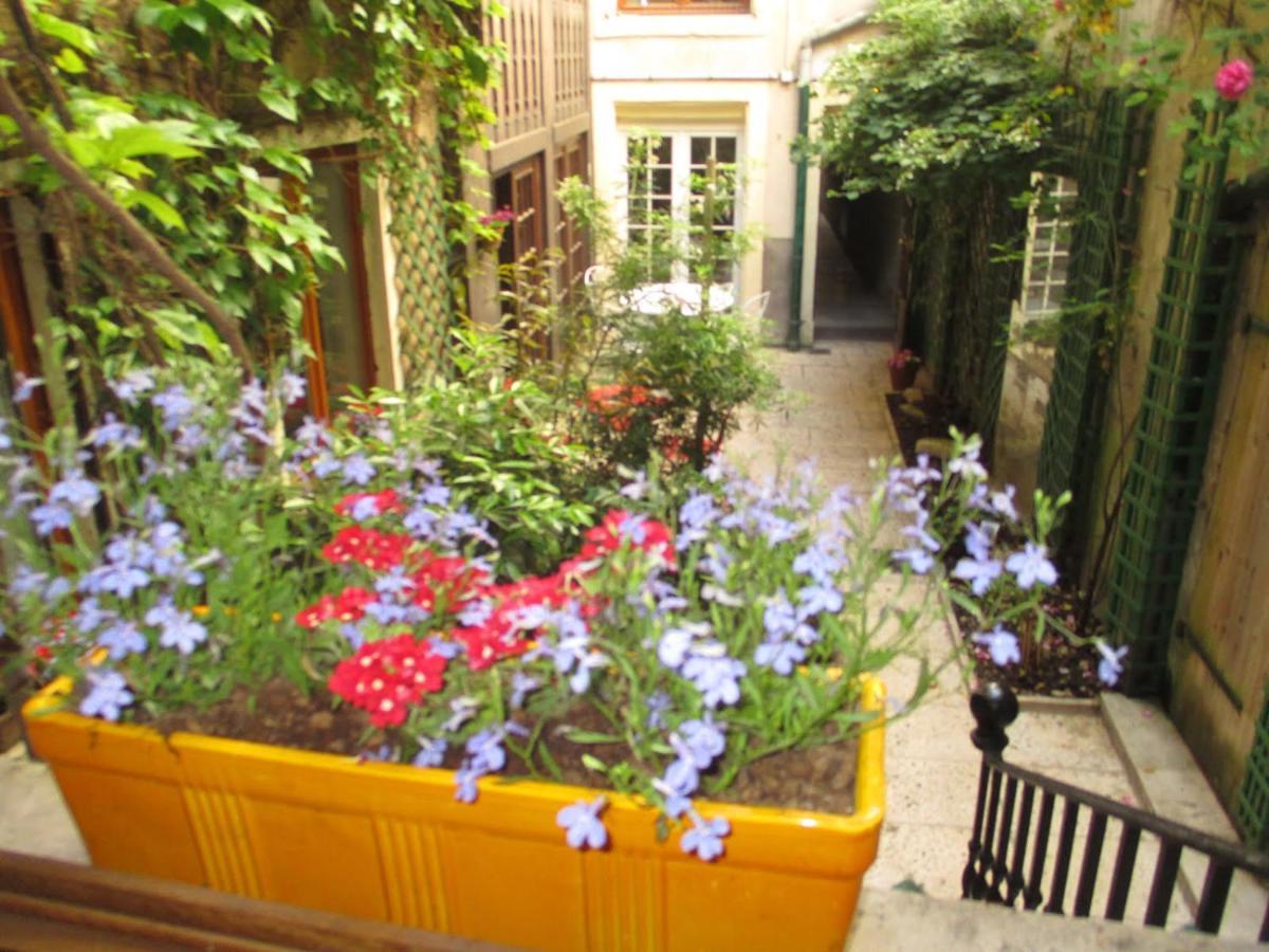 Chambres D'Hotes Le Patio D'Alain Et Veronique Люневиль Экстерьер фото